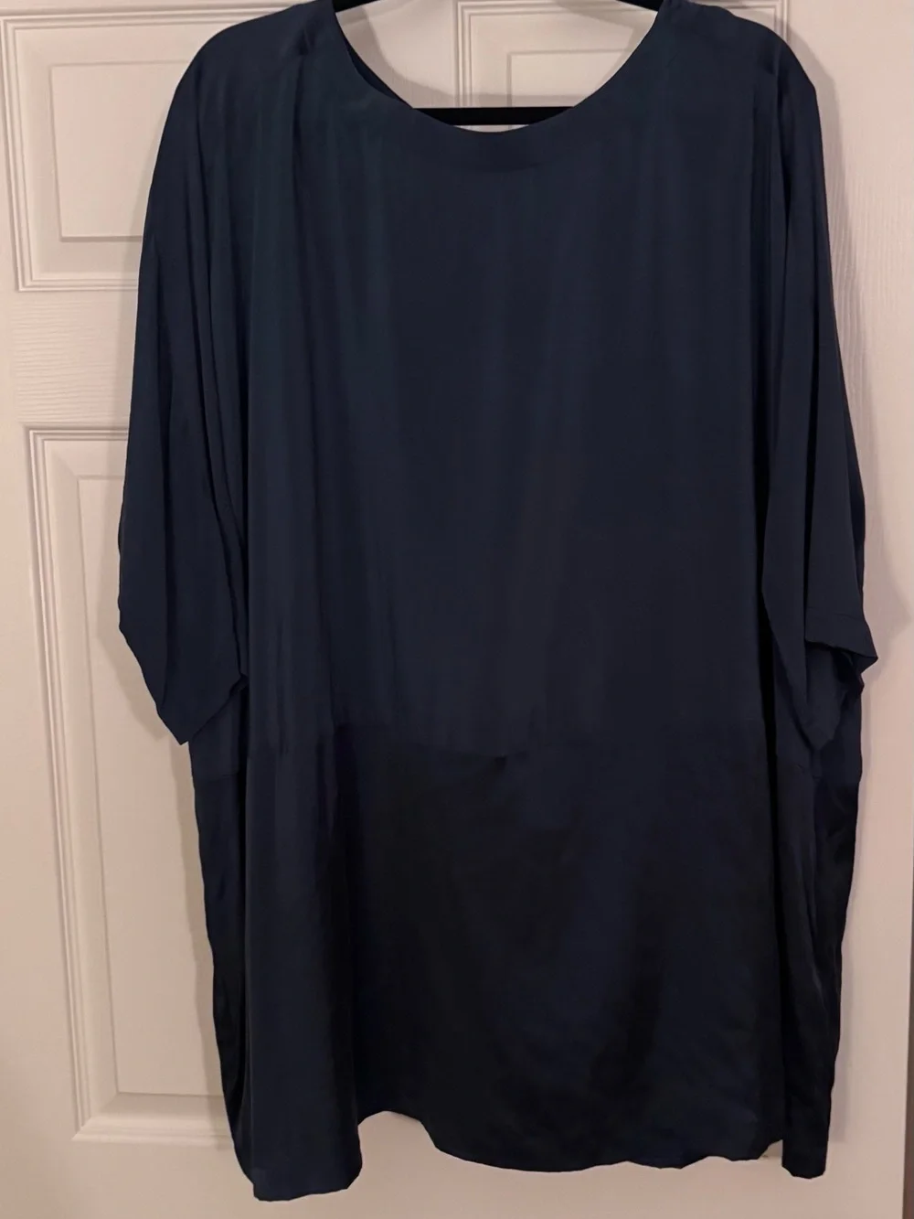 Eileen Fisher Navy Silk Relaxed Short-Sleeve Tunic - Picture 1 of 4